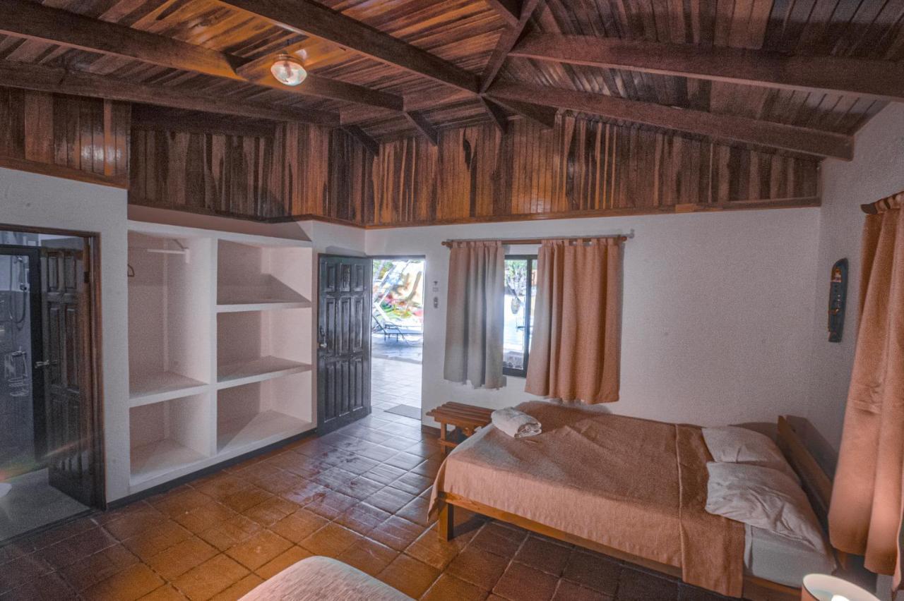 Hotel El Jardin Montezuma Buitenkant foto