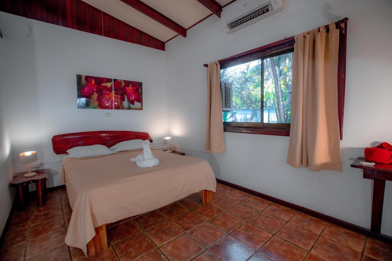 Hotel El Jardin Montezuma Buitenkant foto