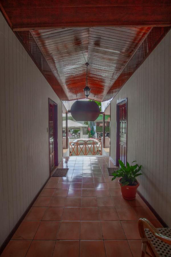 Hotel El Jardin Montezuma Buitenkant foto