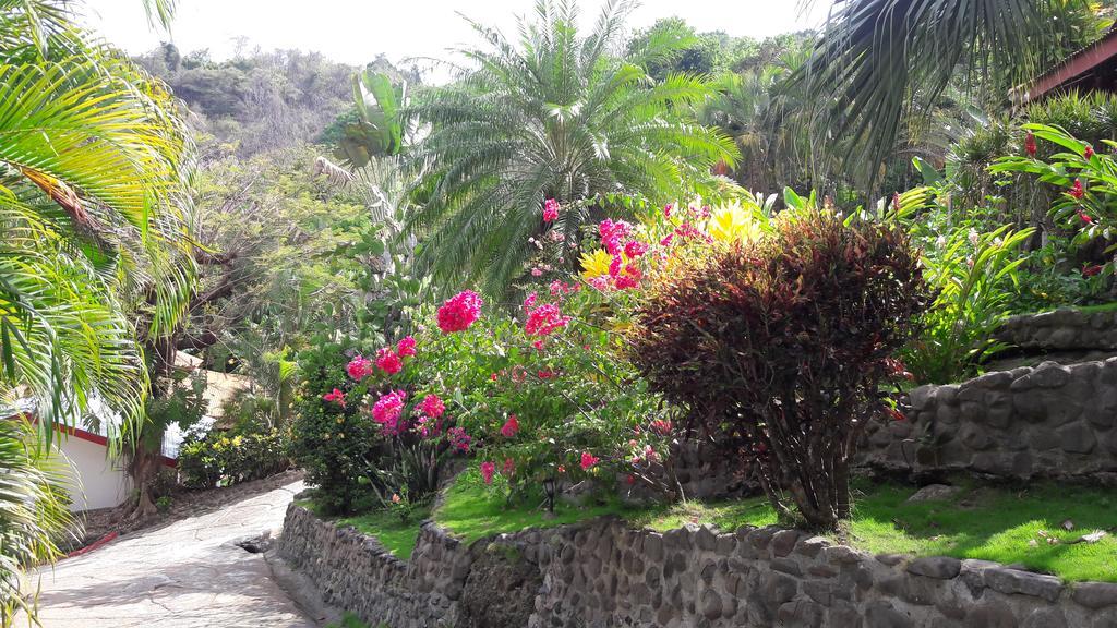 Hotel El Jardin Montezuma Buitenkant foto